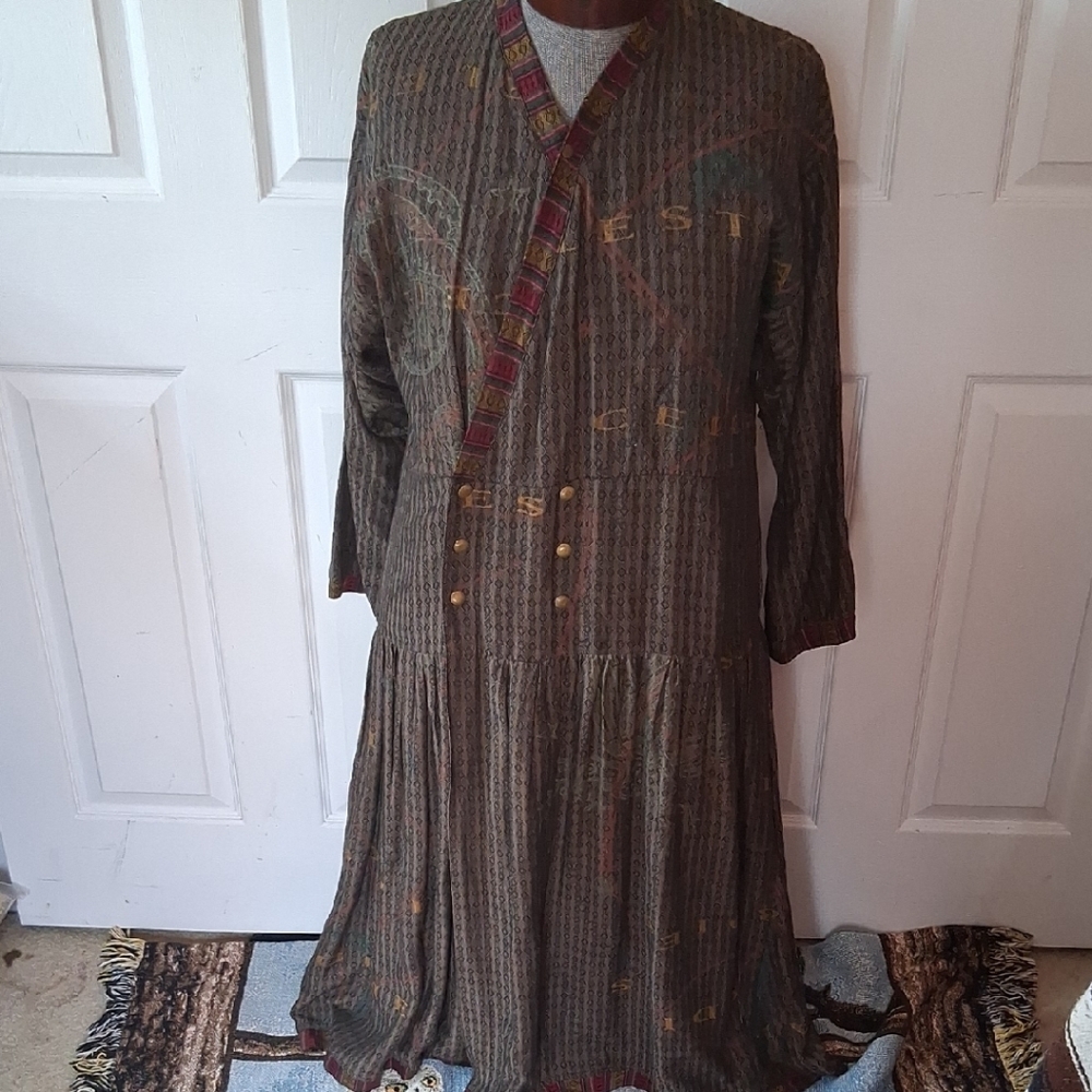 Vintage Long Sleeve Patterned Dress